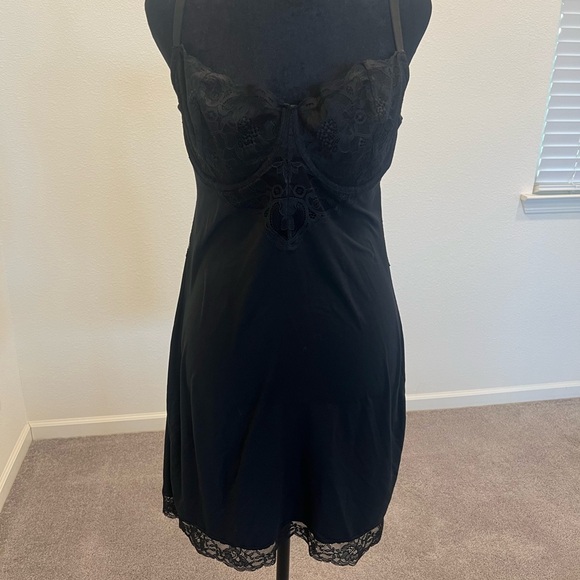 Victoria’s Secret Black Lace Sexy Dress with Built in Bra - Picture 7 of 8